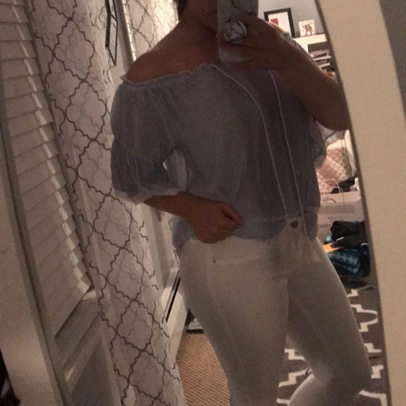 NWOT American Eagle off the shoulder top - Picture 7 of 7